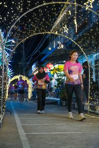 BIB: 14829, 225
                            <button type="button" onclick="openModal(24677234)" class="btn btn-primary btn-sm float-right btn-popup" data-toggle="modal" data-target=".modal-high-quality">
                        <i class="fas fa-shopping-cart"></i> Add to Cart
                    </button>
                                            <button type="button" onclick="isThisMe(24677234, true)" class="btn btn-success btn-sm float-right btn-popup btn-isme hidden" data-toggle="tooltip" data-placement="bottom" title="นี่คือรูปของคุณใช่ไหม คลิกที่นี่เพื่อเอาเข้าอัลบั้ม">
                        <i class="fas fa-plus"></i> Add to album
                    </button>
                    <button type="button" onclick="isThisMe(24677234, false)" class="btn btn-warning btn-sm float-right btn-popup btn-isnotme hidden">
                        <i class="fas fa-ban"></i> Remove from album
                    </button>